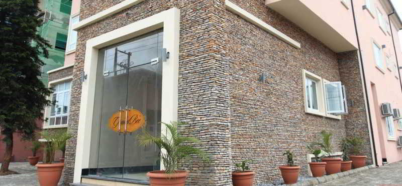 Grandbee Suites Ikeja Exterior foto